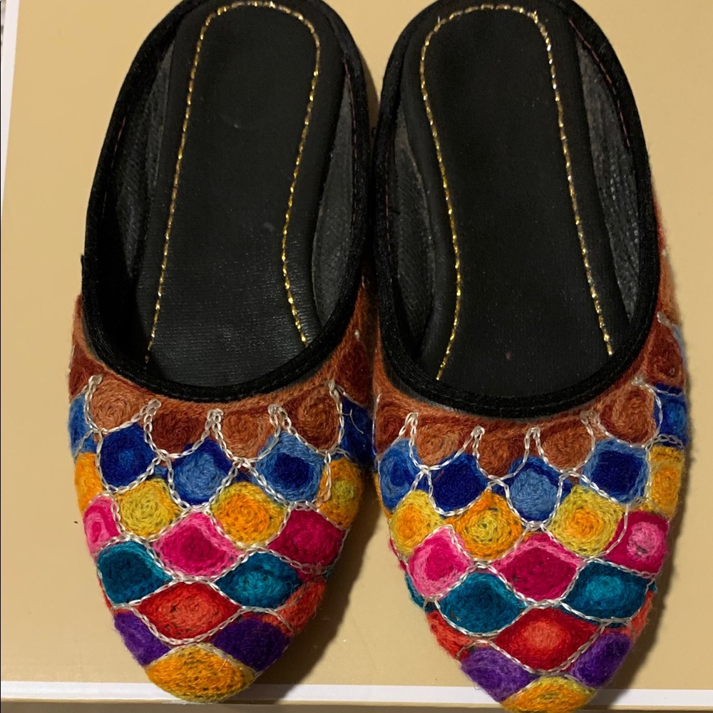 Indian Flat Shoe |